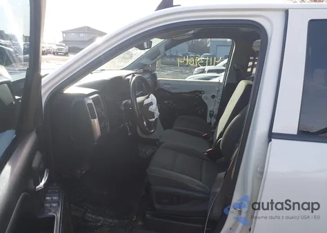 2016 Chevrolet Silverado 1500 1Lt from USA, damaged, VIN 1GCVKREH6GZ387940